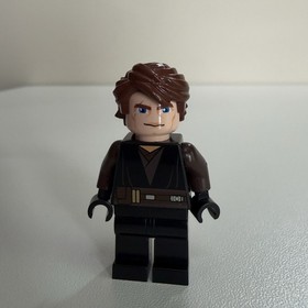 Lego Coruscant Police Gunship 75046 75013 Star Wars Clone Wars Jedi Minifigures