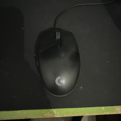 Logitech G Pro Wired Gaming Mouse Optical USB 16000 DPI 6 Buttons Black