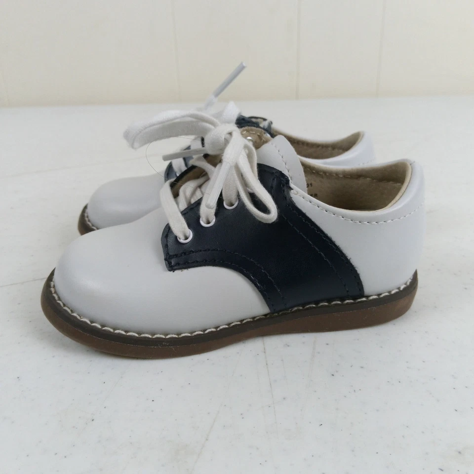 Footmates Cheer Saddle Oxford Talla 6 M/W Blanco Azul Marino Cuero Zapatos con Cordones Foto 4 de 4