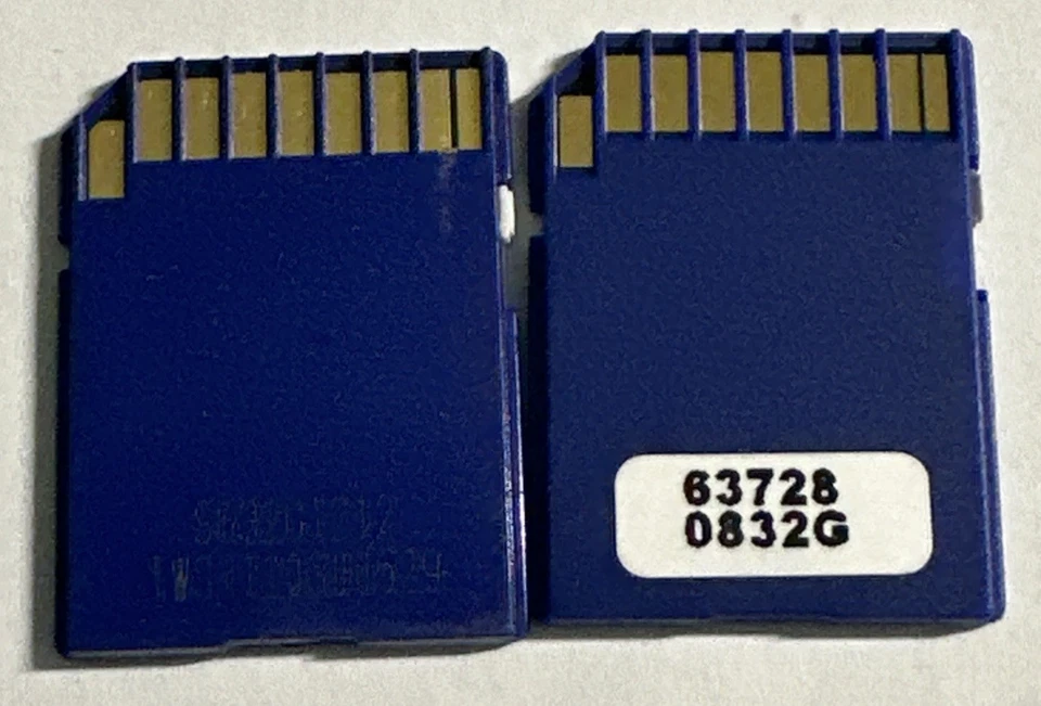 Pack of 2 Edge SDHC Class 4 32GB Camera Flash Memory Card - Image 2 of 2