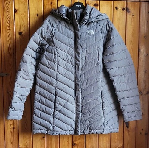 The North Face 500 Puffer Hooded Jacket Size L Colour Grey - Picture 1 of 17