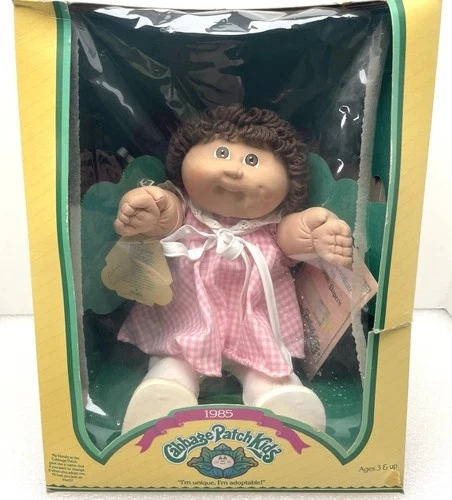 VINTAGE CABBAGE PATCH KIDS DOLL 3900 GIRL BROWN HAIR EYES PAPERS IN BOX