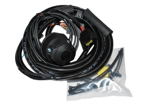 Witter 13-Pin Socket Electrics Kit - Land Rover Defender (2007-2016) - LR005919
