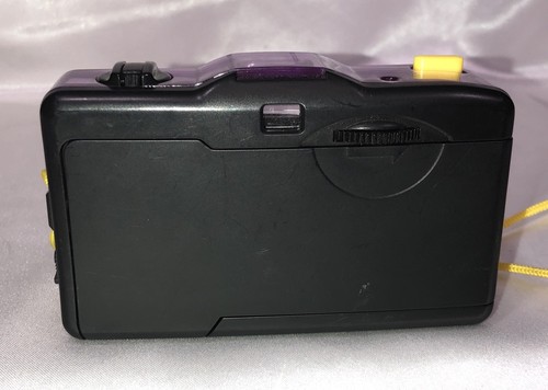 Klutz 35 mm fotocamera senza messa a fuoco viola chiaro - Foto 2 di 5