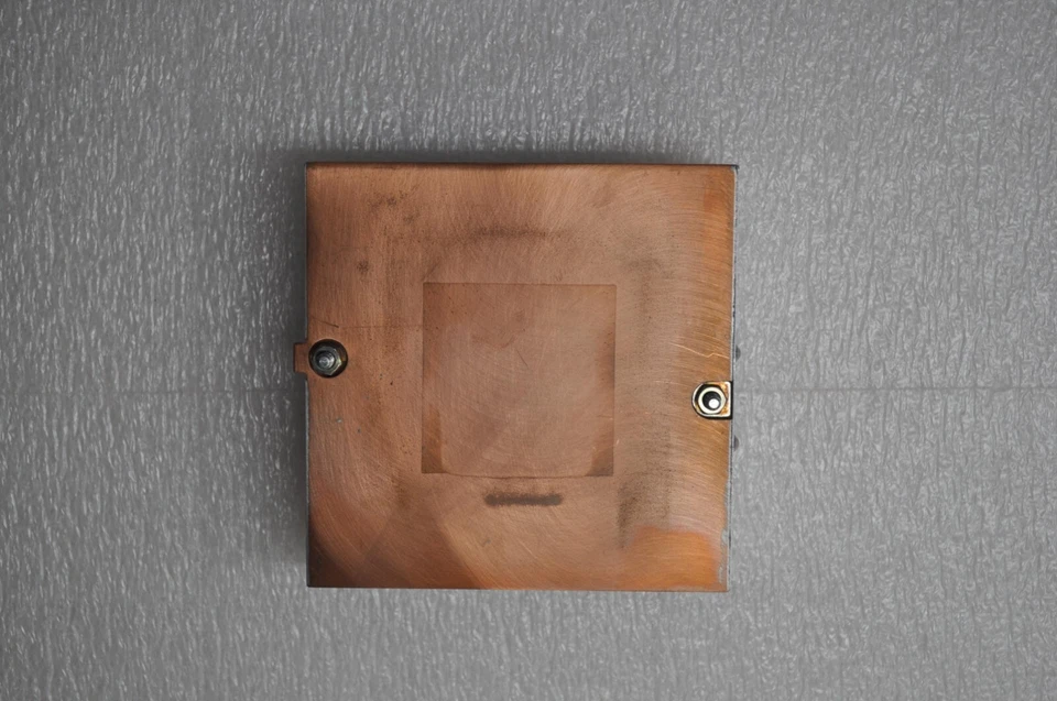 IBM CPU Heatsink for System xSeries 335 24P0891 - Image 3 of 3