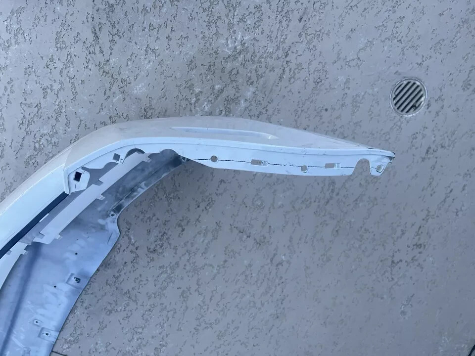 Rolls Royce Wraith Front Bumper 2017 2018 2019 2020 2021 - OEM - Great Shape *