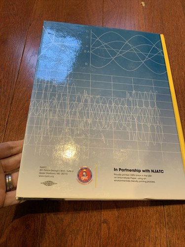 Power Quality Analysis (Dranetz) In Partnership With The NJATC Hardcover 2010 - Picture 4 of 4
