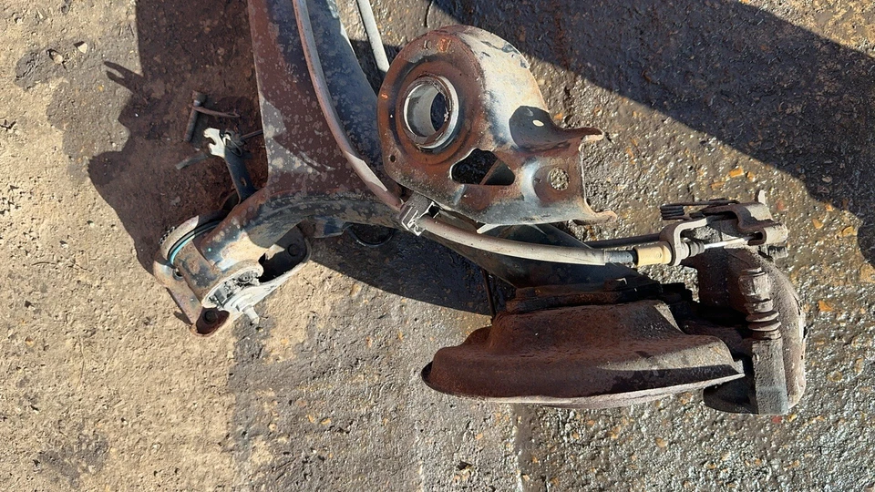 CITROEN DS4 Doors 2011-2015 AXLE (REAR) DISCS/ABS COMPLETE - Image 3 of 4