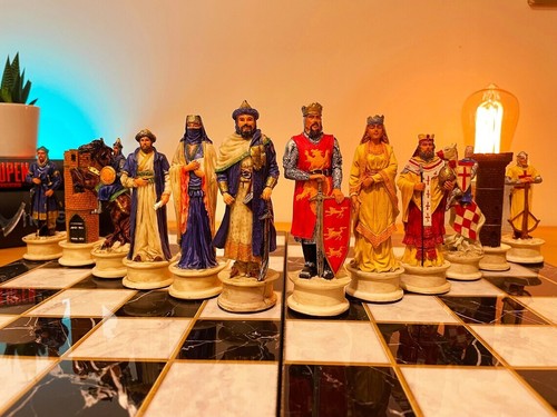 Luxury Crusaders Chess Set for Adults Hand Painted Wooden Chess Board Gift Idea - Picture 4 of 9