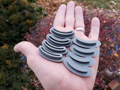 Olympia SM2/SM3/SM4 Typewriter Replacement Case Feet (4 Feet, 8 Halves)
