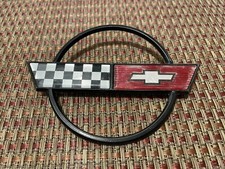 1991 - 1996 Chevrolet Corvette C4 Gas Door Lid Emblem Badge Ornament (ON-5-18)