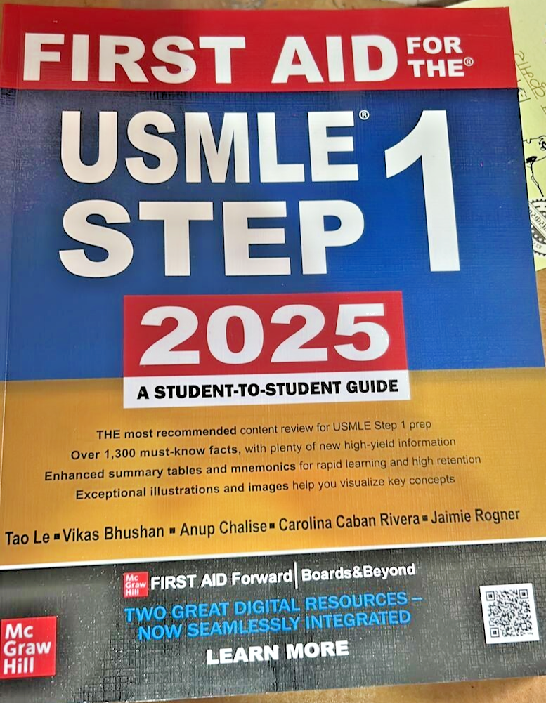 First Aid for the USMLE Step 1 2025, Paperback by Le, Tao
