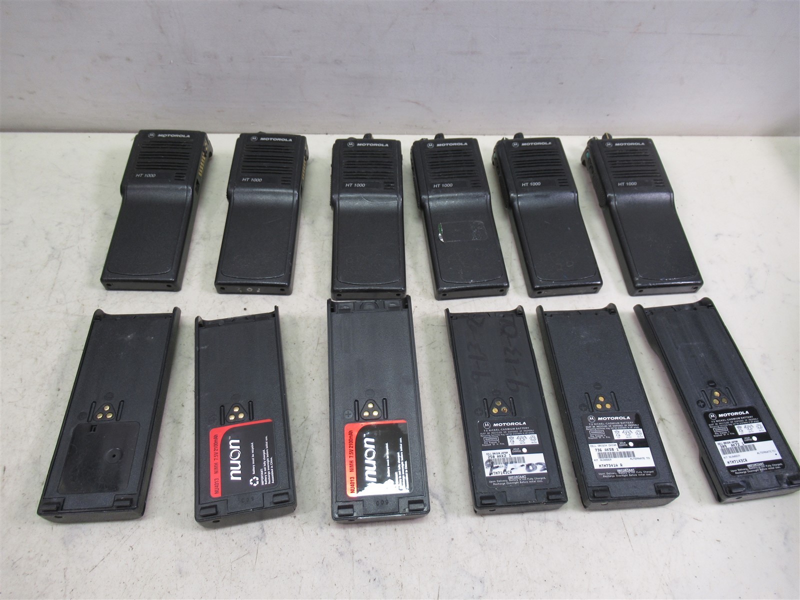 Lot of 6 Motorola HT 1000 Two Way Radios Handi-Talkie FM Radio 16-channel VHF