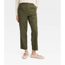 Universal Thread NWT 4 High Rise Pleated Straight Corduroy Leg Pants Olive Green