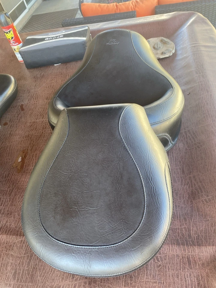 Mustang WideTouring Seat Honda VT1100c2 Sabre 00-08/Shadow 87-97 Vt1100 - Image 2 of 4