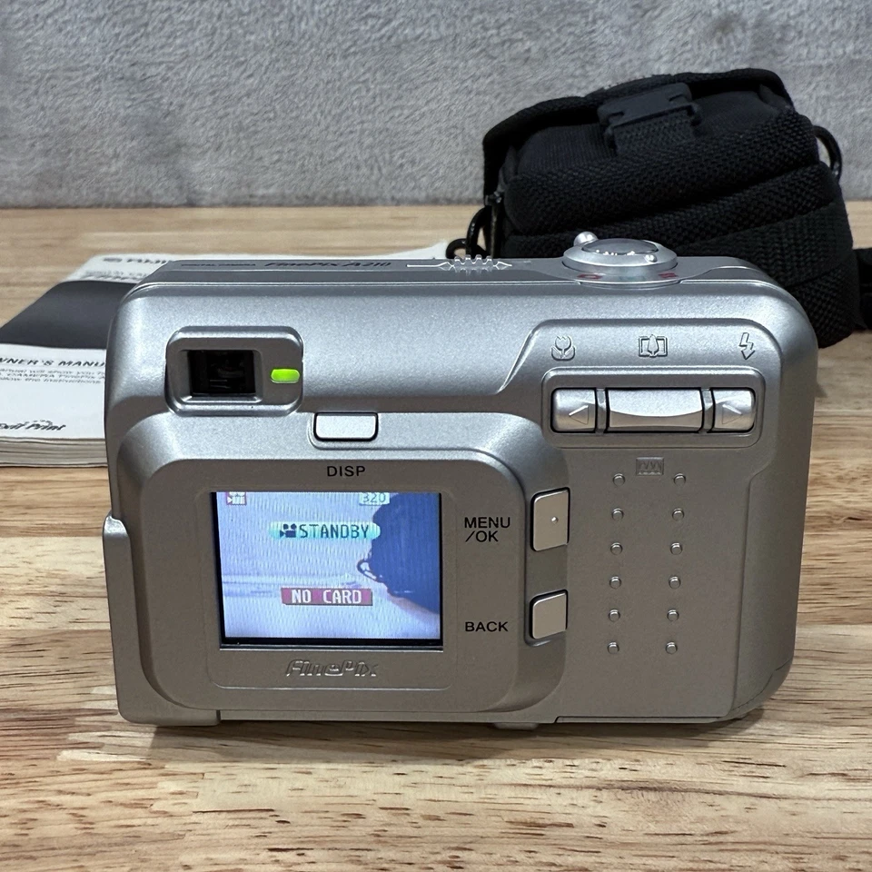 Fuji FinePix A210 Silver 3.2 Megapixel Digital Camera with Case and Manual Only - Image 3 of 4