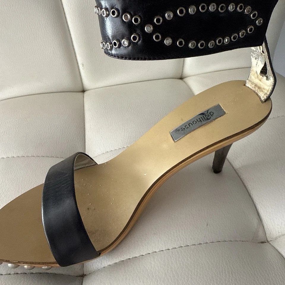 DOLLHOUSE ANKLE Black strap open toe, Sandal Shoes 6.5 studded rock n roll 90’s - Image 4 of 4