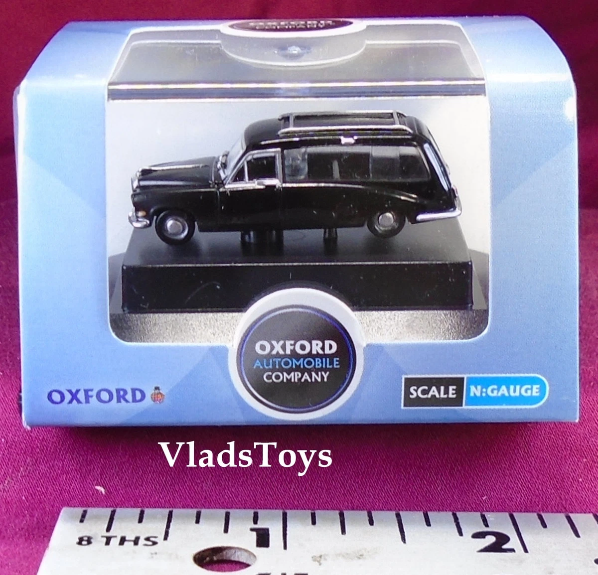 Sthubert92 Automic.toys corbillard Hearse Peugeot 203 coffin cercueil 1/43
