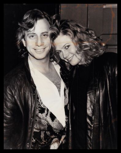 1980er Jahre KATHLEEN TURNER & JAY WEISS Vintage Originalfoto ROMANCING THE STONE