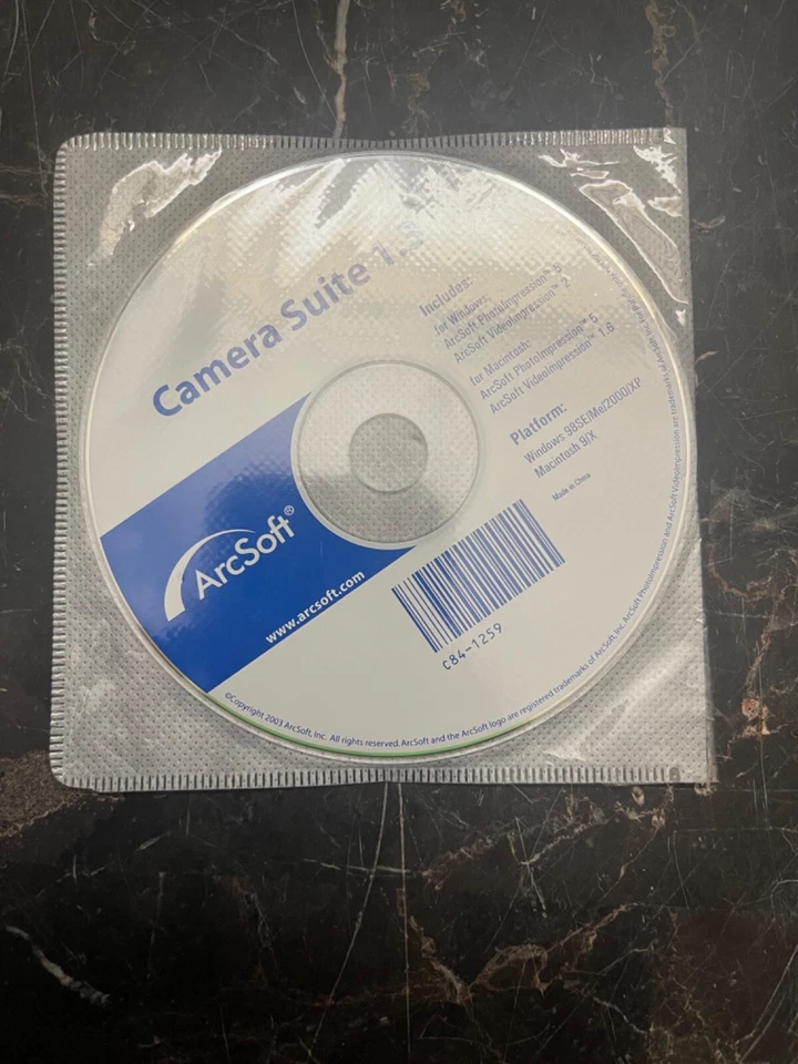 ArcSoft Camera Suite 1.3 For Windows or Macintosh Disc CD Software - Image 2 of 3