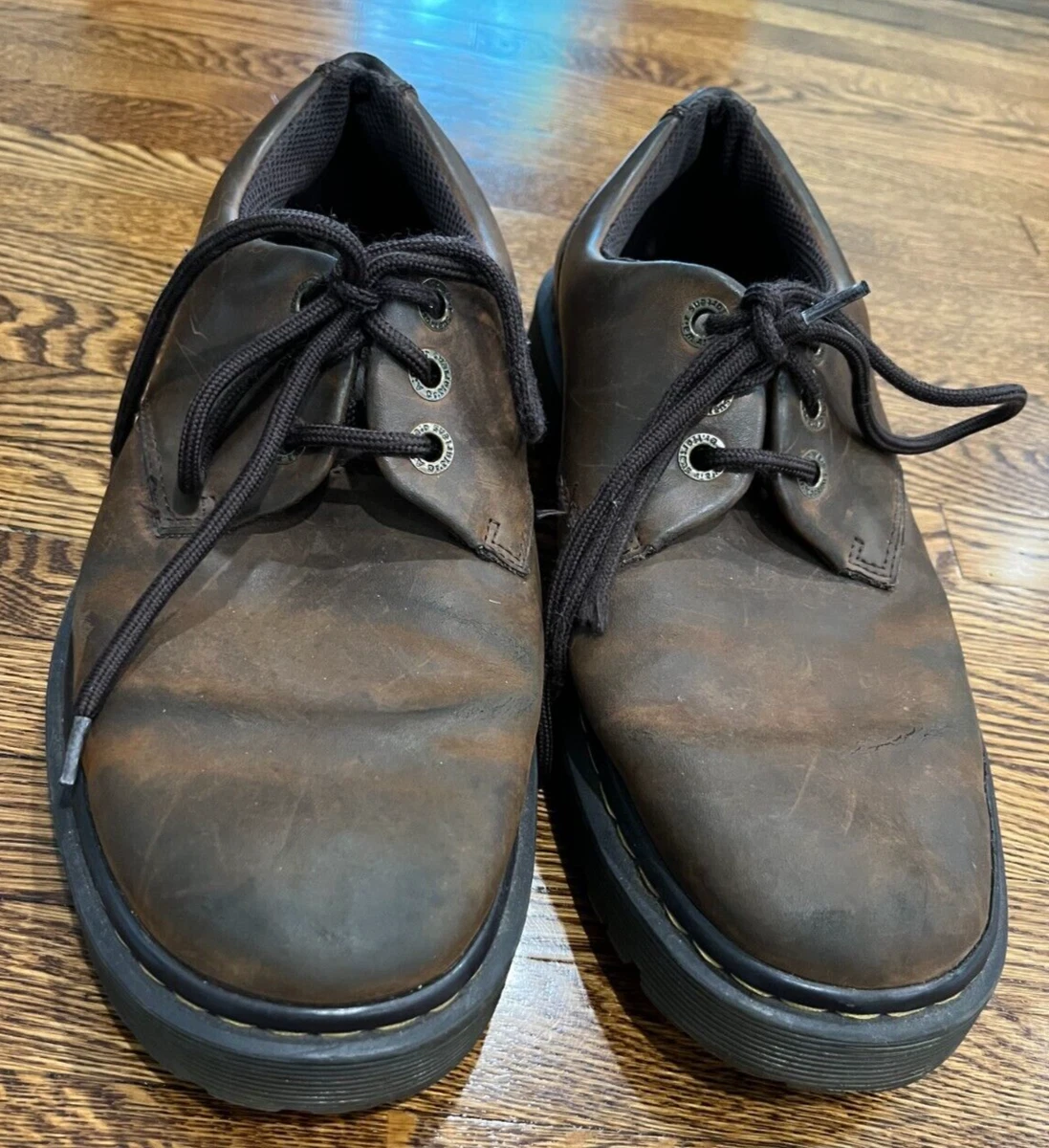 Dr. martens kent leather oxford top