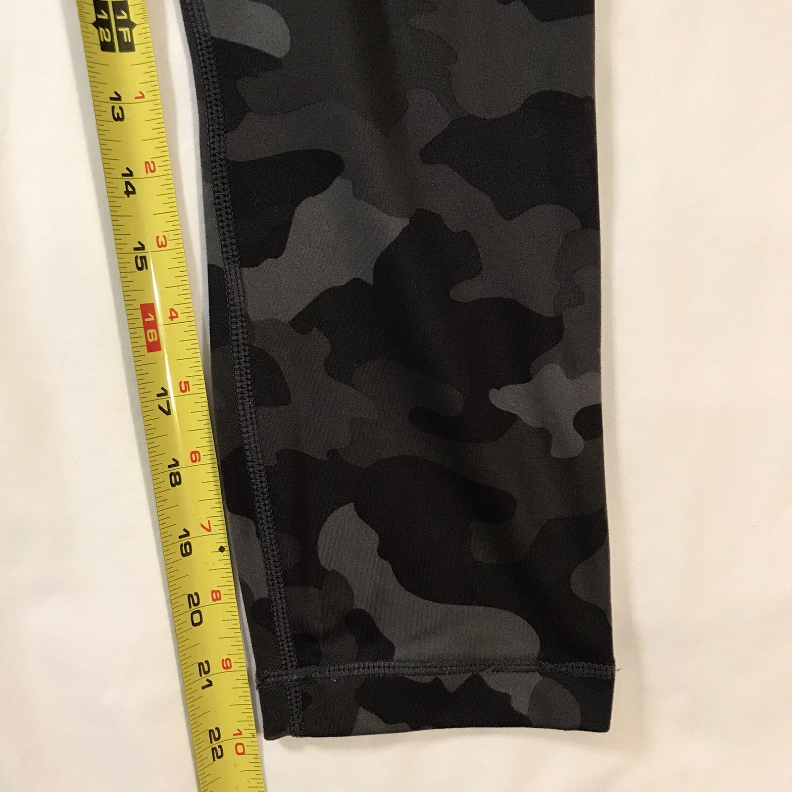 yogalicious lux camouflage media pocket leggings