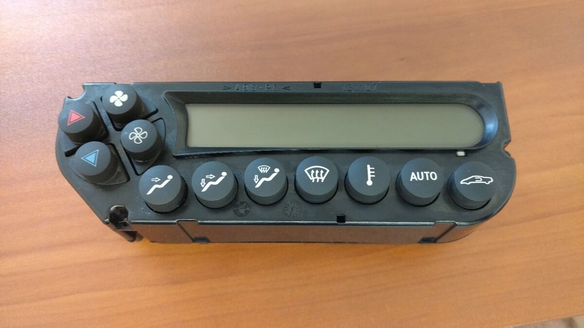 LAMBORGHINI MURCIELAGO AC AND HEATER CONTROL UNIT OEM LAMBORGHINI MURCIELAGO AC AND HEATER CONTROL UNIT OEM