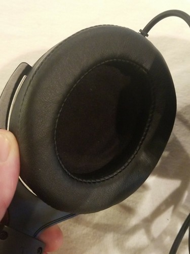 Corsair Hs50 Stereo Gaming Headset - Black NO MIC EUC PREOWNED ADJUSTABLE - Picture 6 of 10