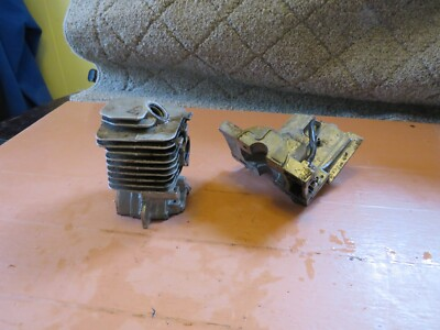 #ad Homelite XL2 Chainsaw OEM Cylinder Head 70077 $18.23