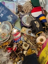 1 lb Random Assortment of Junk Lapel Hat Pins Pinbacks One Pound Drawer Vtg-Now
