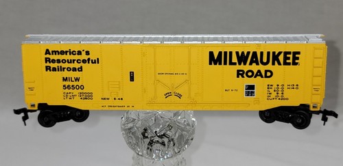 BACHMANN MILWAUKEE ROAD MILW 56500 HO TRAIN BOX CAR - Picture 3 of 6