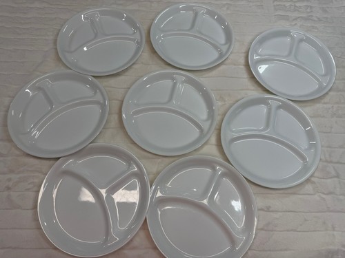 Corelle Livingware Winter Frost White 10.25" Divided Dinner Plate (Set of 8) - Picture 4 of 8