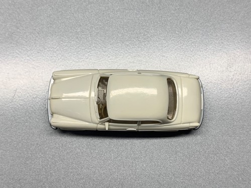 Borgward Isabella Limousine 2-Türer sedan coupe classic car hell Wiking H0 1:87 - Picture 11 of 12
