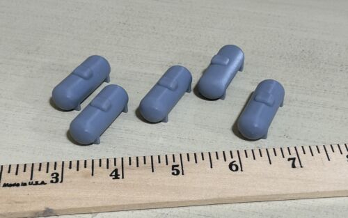 Propane Tank x5 O 1:48 Scale Diorama Model Train Layout Miniatures - Picture 2 of 6