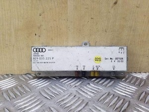 AUDI A4 Cabrio 8H7, B6, 8HE, B7 Antennenverstärker  8E9035225P 2.50 26091093
