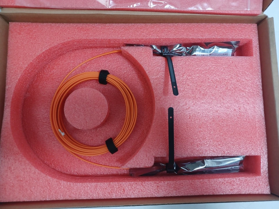 HPE JL290A X2A0 10G SFP+ 7m AOC Cable - Image 4 of 4