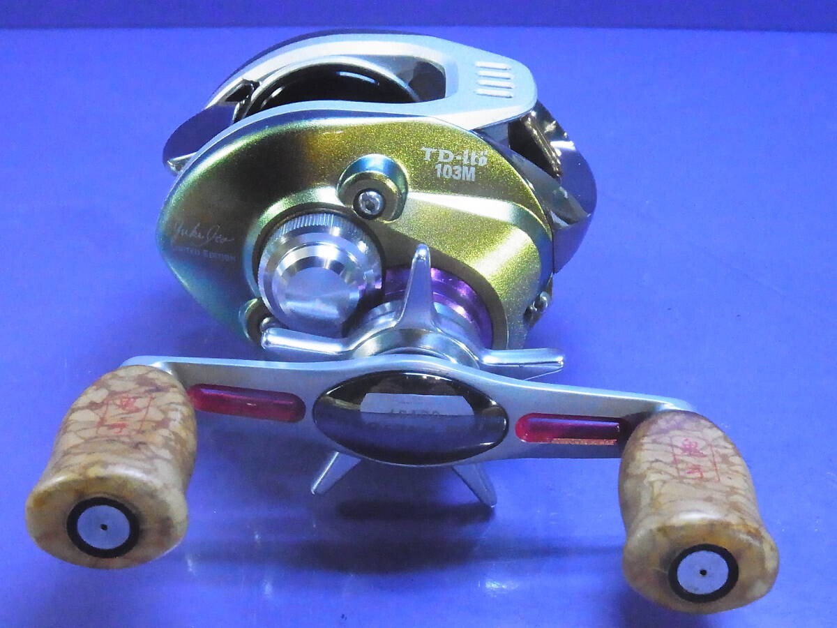Megabass Daiwa TD-ito 103M Rare reels with box Shipping from Megabass Daiwa TD-ito 103M Rare reels with box Shipping from