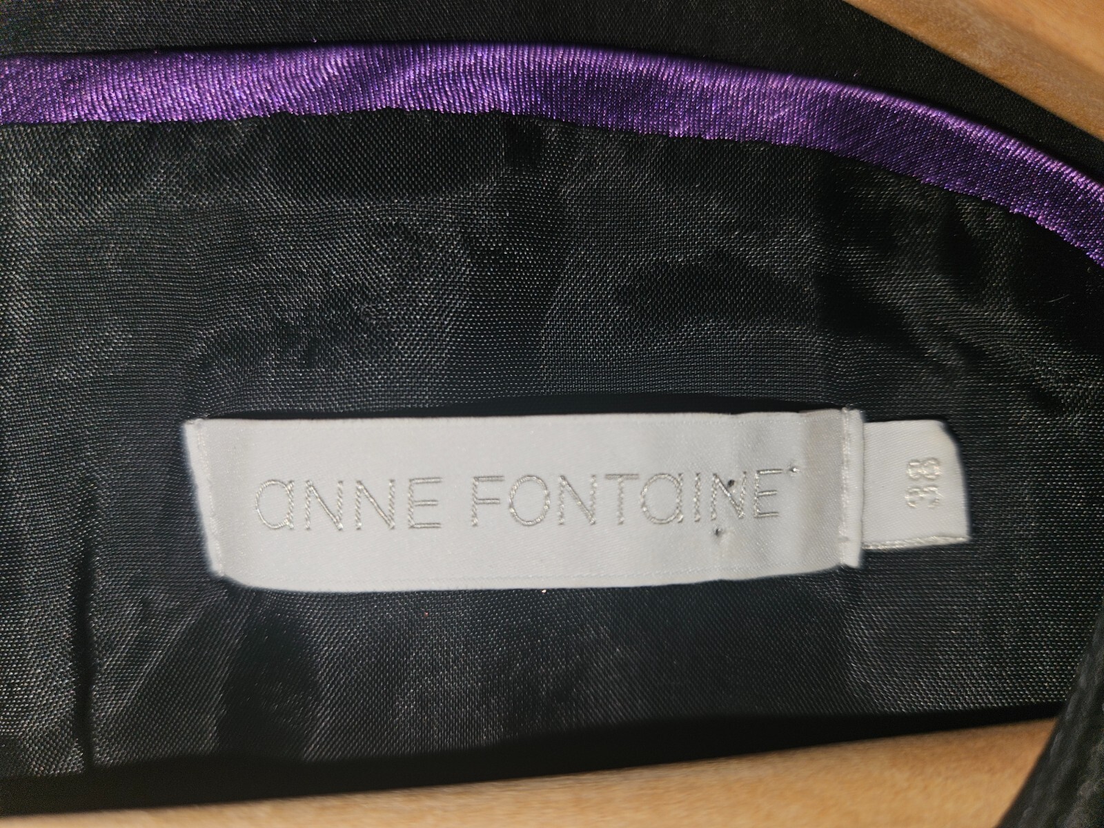 Picture 5 of 9