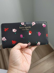 staci large slim bifold wallet