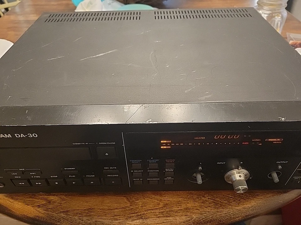 TASCAM DA-30 Digital Audio Tape Deck DAT Recorder Not Fully Tested As Is Powers - Image 2 of 4