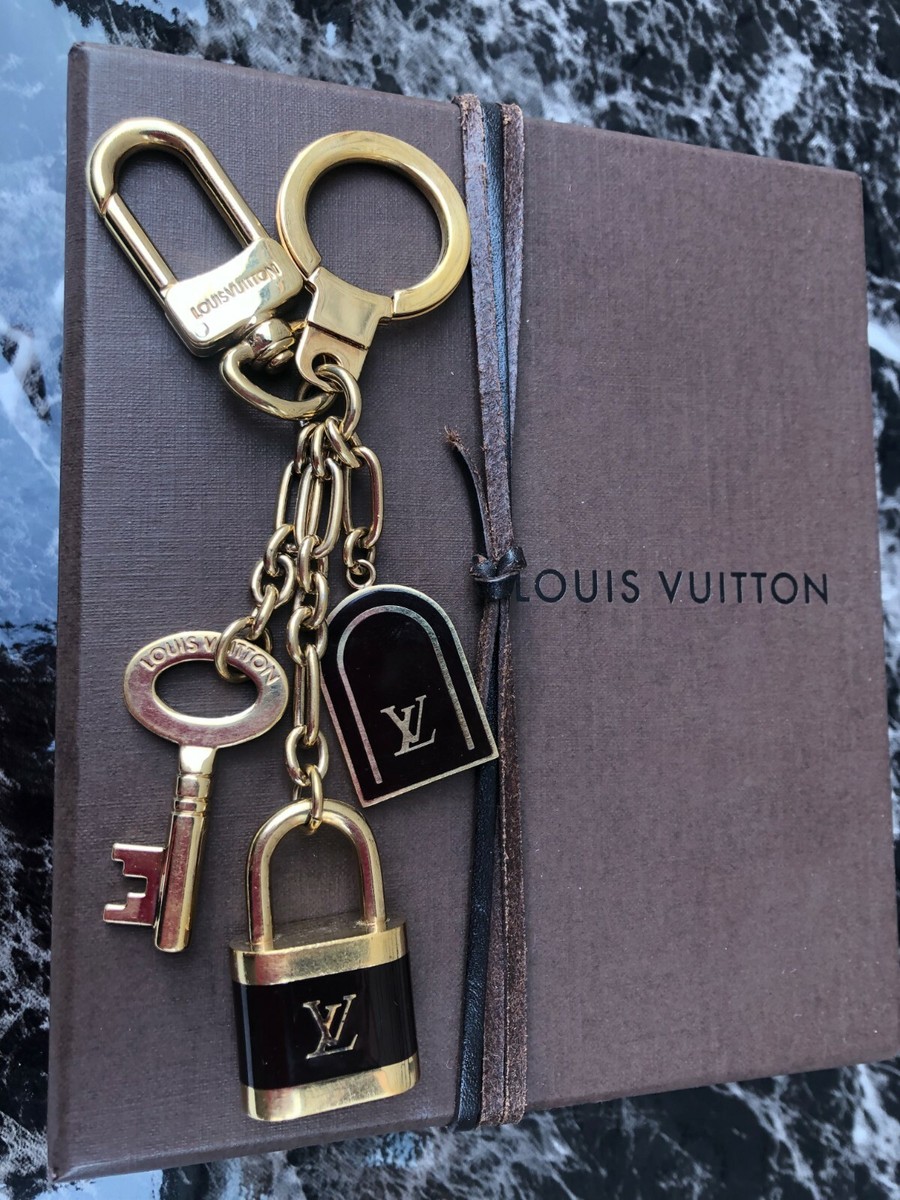 LOUIS VUITTON Key ring holder Chain Bag charm AUTH Porto Cle LOUIS VUITTON Key ring holder Chain Bag charm AUTH Porto Cle