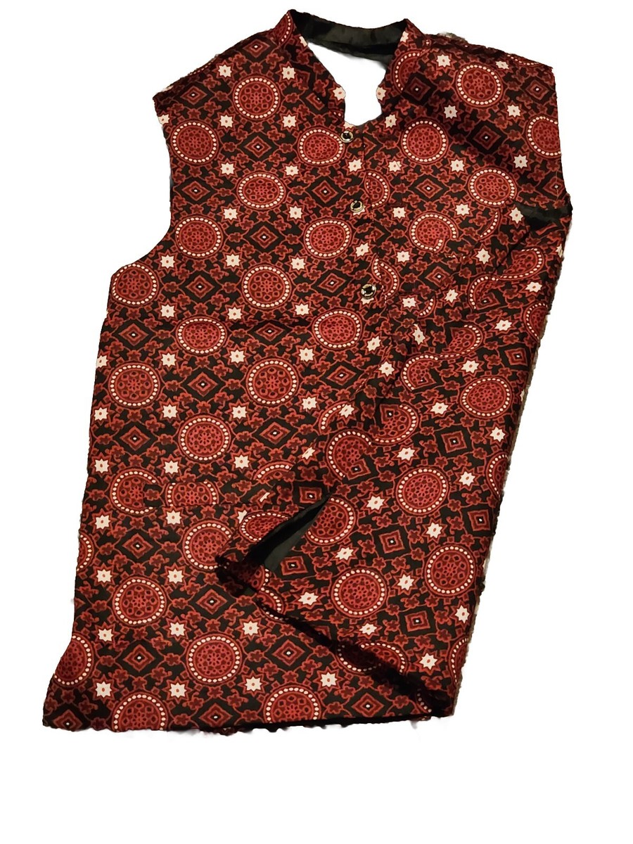 Men Traditional Sindhi Ajrak Print