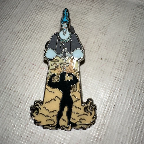 2022 Disney Mystery Pin Overshadowing Villains Hades with Hercules