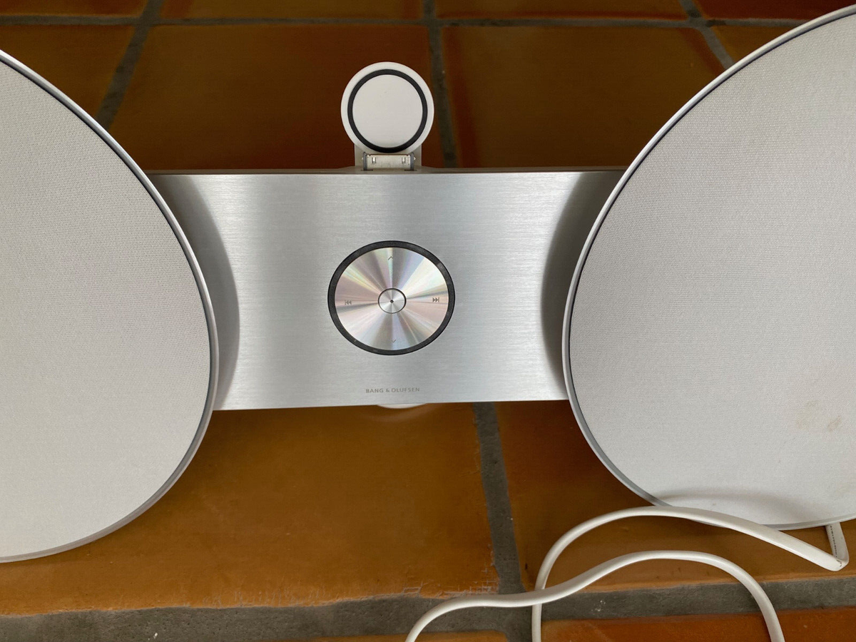 BANG AND OLUFSEN BEOSOUND 8 TYPE 2905 SPEAKER APPLE SOUND BANG AND OLUFSEN BEOSOUND 8 TYPE 2905 SPEAKER APPLE SOUND