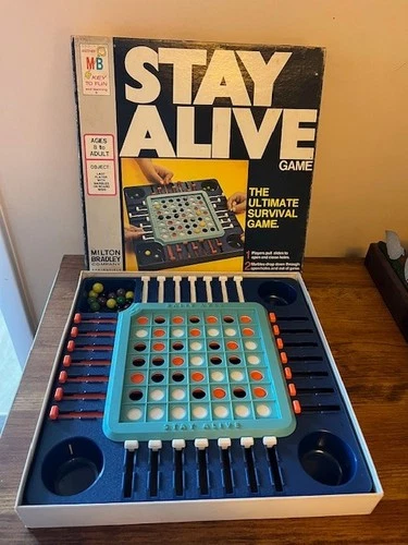 Vintage 1971 Stay Alive Game Milton Bradley ~ 100% Complete