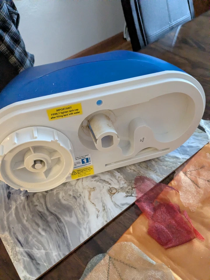 PureGuardian H1510 Ultrasonic Warm and Cool Mist Humidifier, Pre-0wned - Image 4 of 4