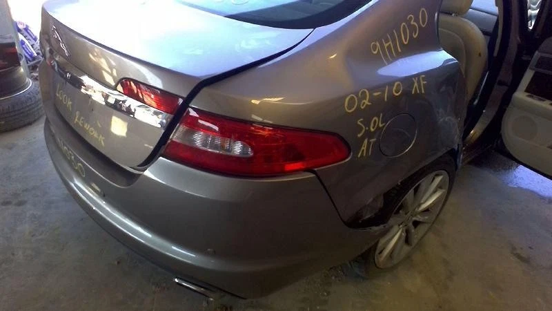 Medidor de flujo de aire de inyección de combustible usado se adapta a: Jaguar Xf 2010 grado A Foto 2 de 4