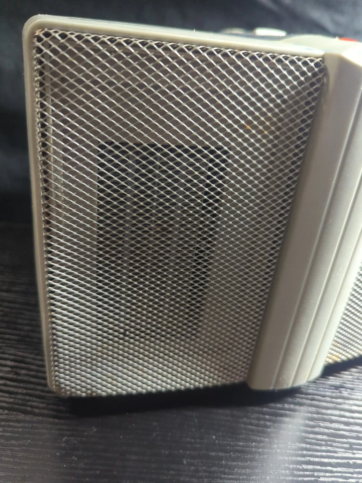 Holmes Twin Ceramic Electric Portable Space Heater HCH4166 Tested & Works Hot - Image 4 of 4