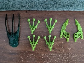 LEGO BIONICLE: Tarduk (8974) READ DESCRIPTION