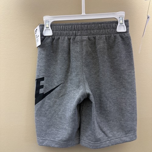 Nike 2 Piece T-Shirt & Shorts Set - Boys Size 7 NWT Large - Grey & White - Picture 4 of 5